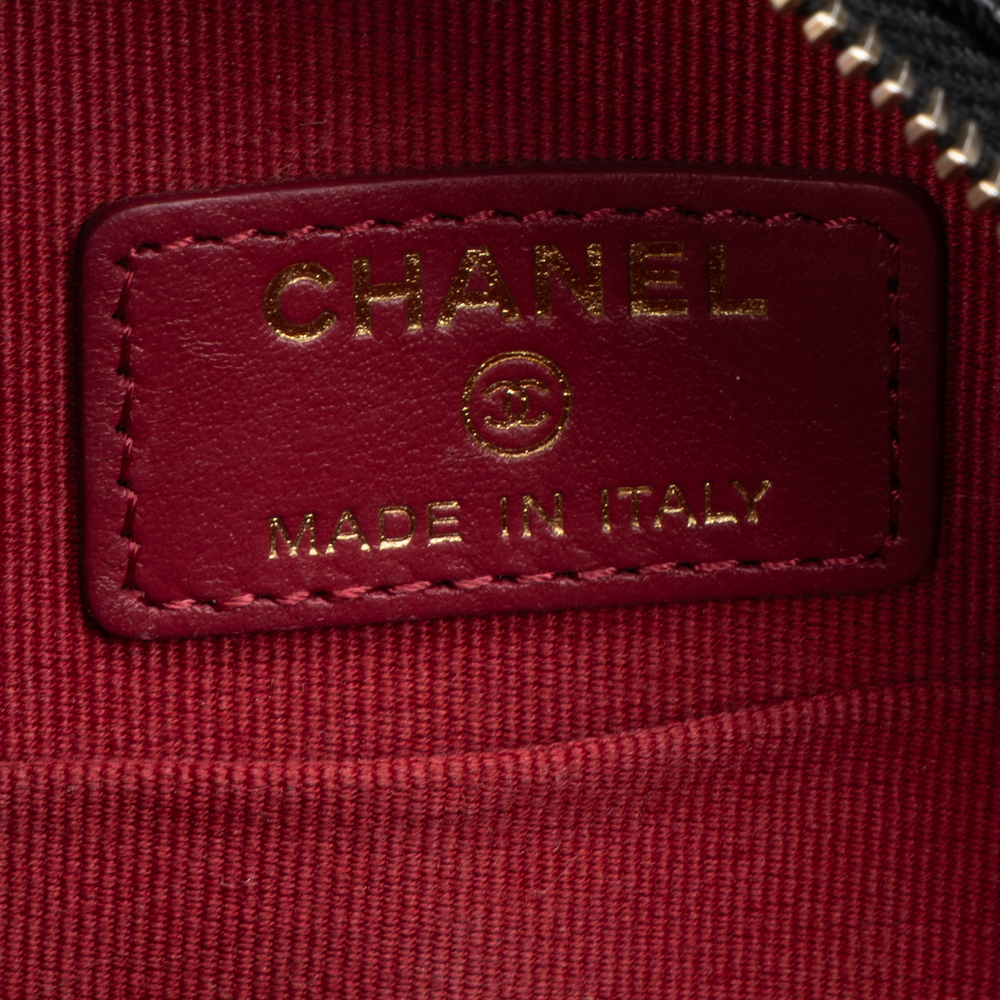 Chanel 19 Round Chain Clutch Small - Picture 10 of 11